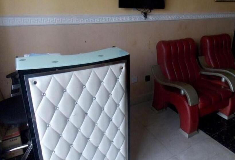 پانسیون Room In Lodge   Nest Spa And Suites