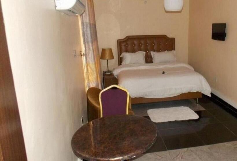 پانسیون Room In Lodge   Nest Spa And Suites