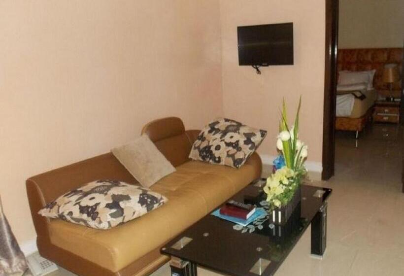 پانسیون Room In Lodge   Nest Spa And Suites