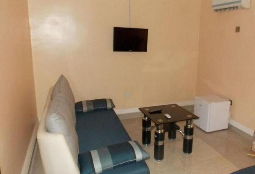 پانسیون Room In Lodge   Nest Spa And Suites