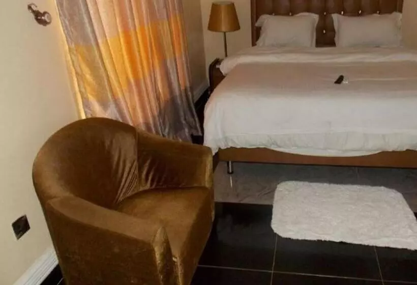 پانسیون Room In Lodge   Nest Spa And Suites