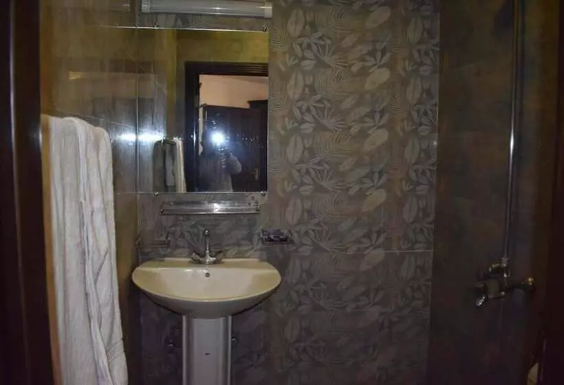 Anarkali Hotel & Restaurant