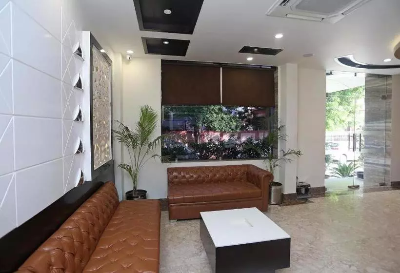 Hotel Capital O 9370  Candlewood