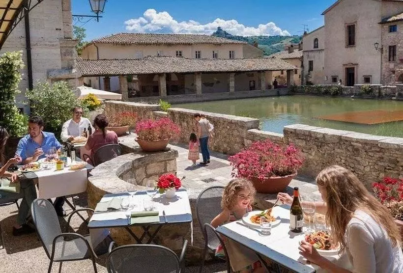 هتل Albergo Le Terme