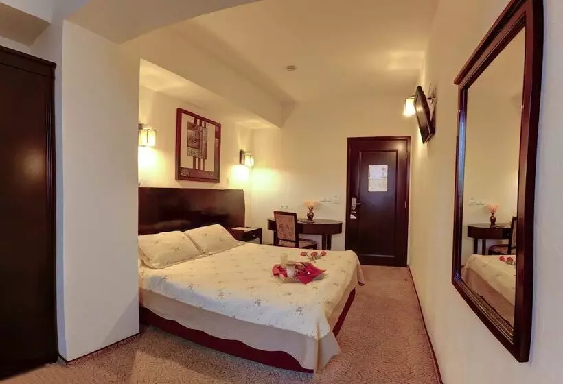 Avis Hotel By Ws Group