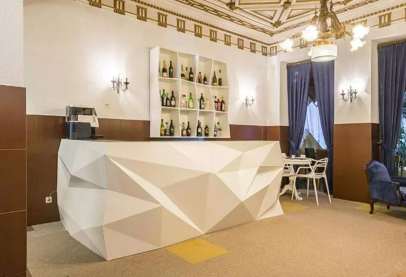 هتل Costa Do Sol B&b