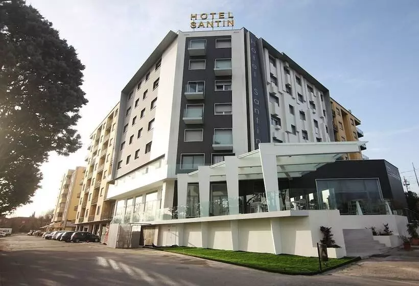 فندق Santin
