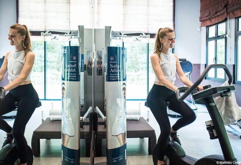 Отель & Spa Le Pavillon