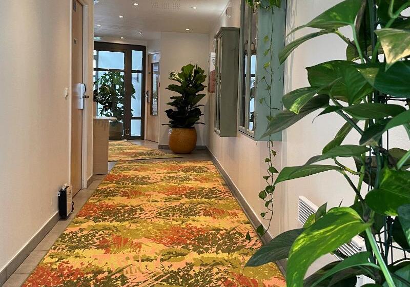 Séjours & Affaires Paris Malakoff