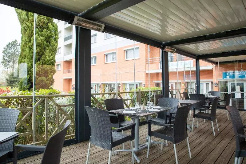 Clarion Aparthotel Toulouse Le Parc De L Escale