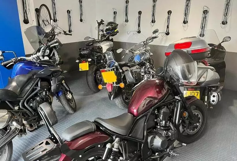 ユースホステル Radcliffes Lodge