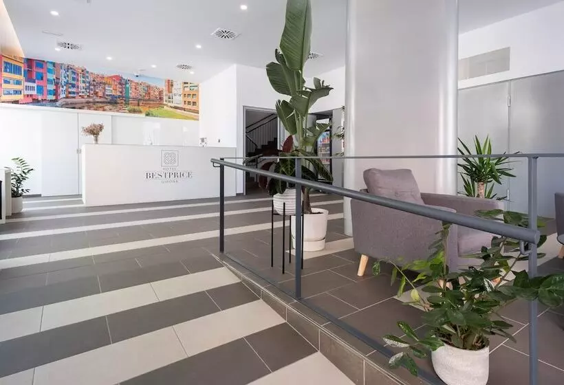 هتل Bestprice Girona