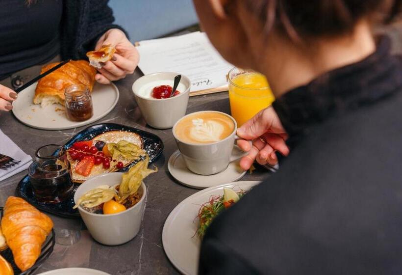 فندق Emilu Design