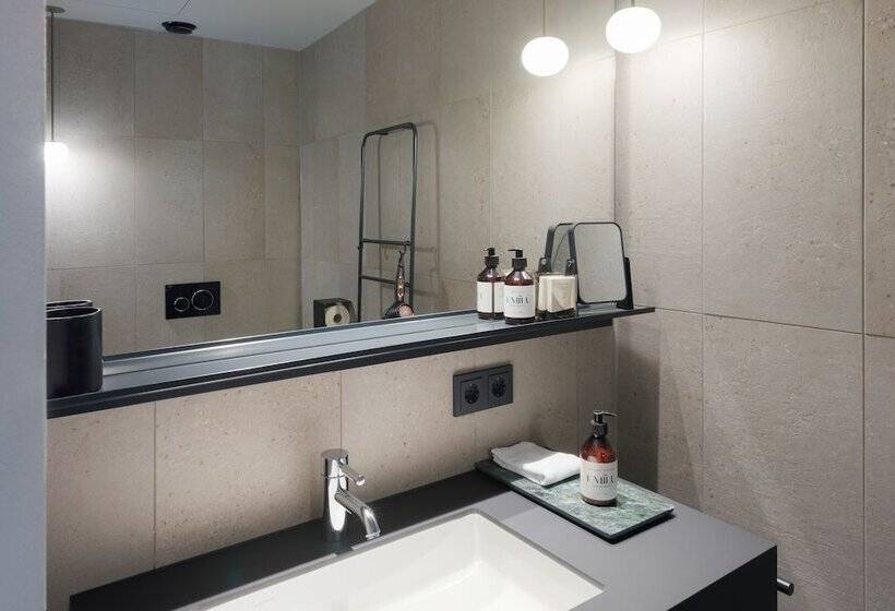 فندق Emilu Design