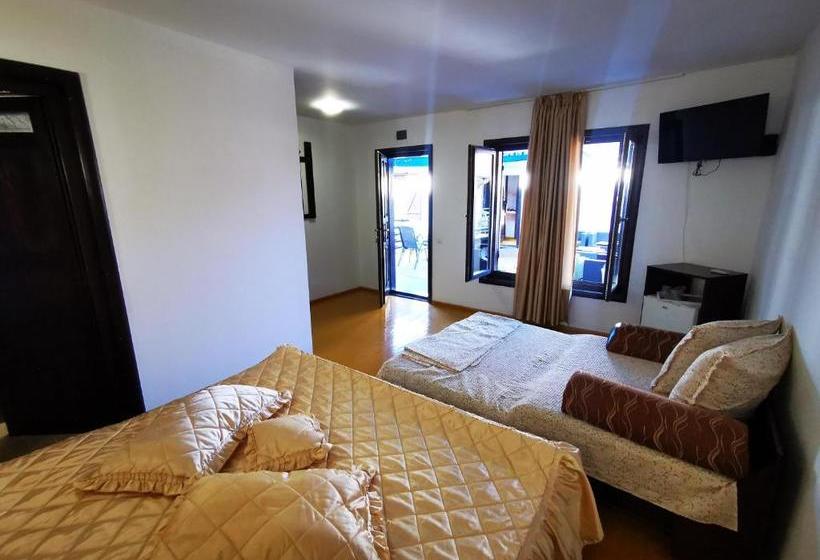 Pensjonat Complex Tropical