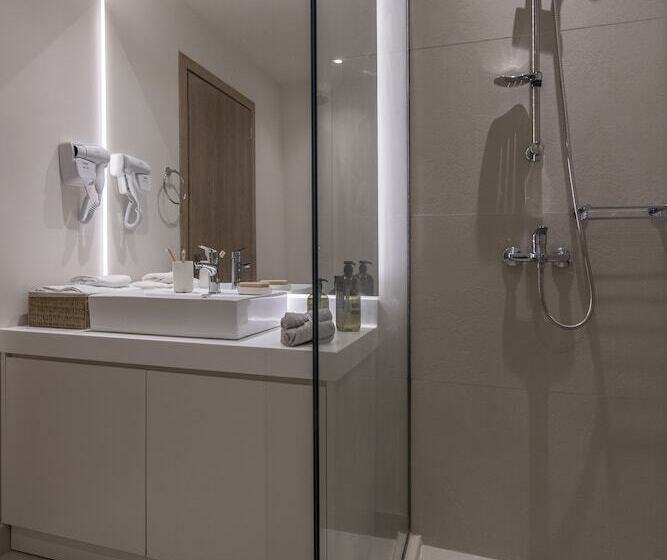 בית מלון כפרי Gallery Suites & Residences