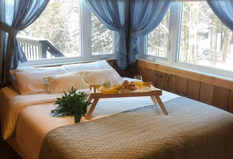 Motelli La Cache Du Lac