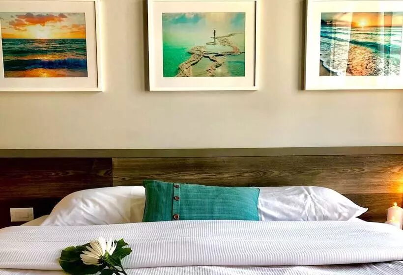 Motelli La Cache Du Lac