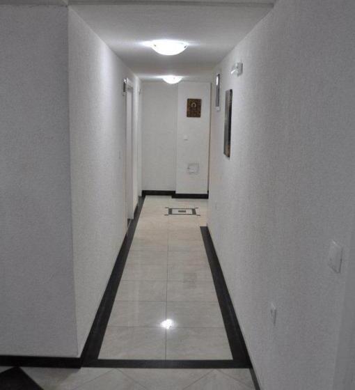 پانسیون Apartments Nasteski