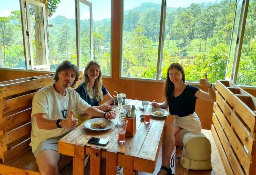 Pension (Hôtel basse catégorie) Water Side Residence