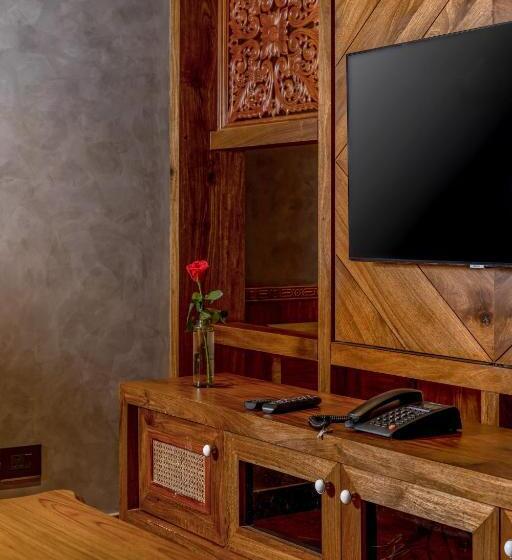 Malabar Ocean Front Resort And Spa, Bekal