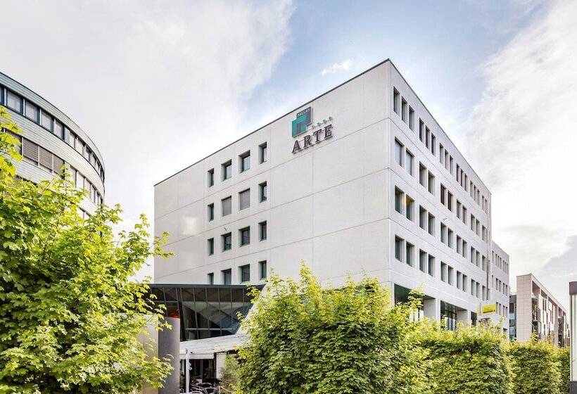 هتل Arte