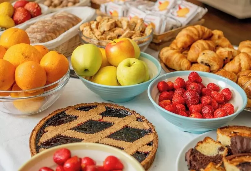 Отель Fortebraccio