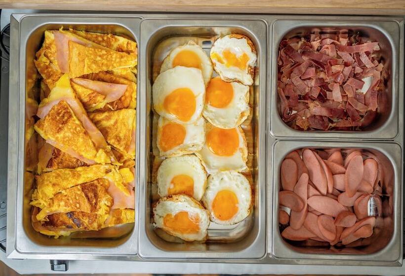 فندق Fortebraccio