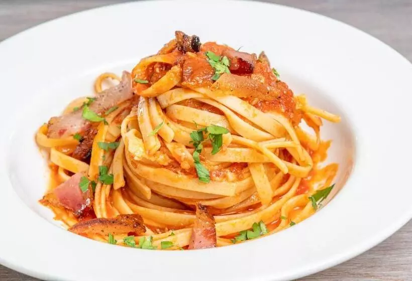 Отель Fortebraccio