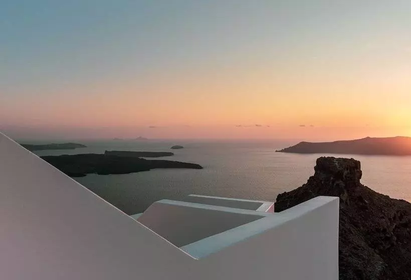 Grace Hotel, Auberge Resorts Collection