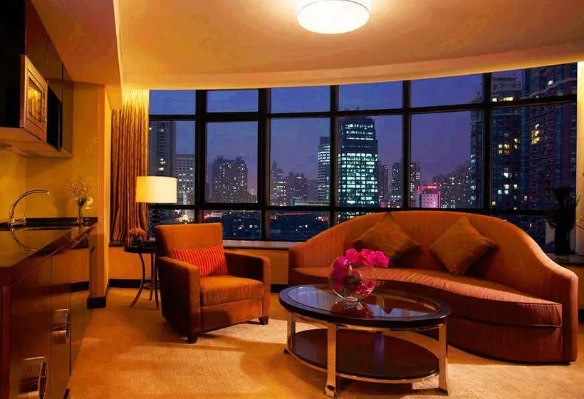 호텔 Howard Johnson Business Club