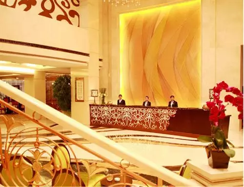 호텔 Howard Johnson Business Club