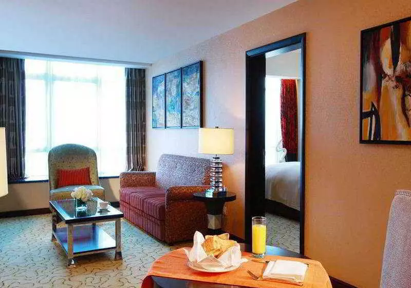 호텔 Howard Johnson Business Club