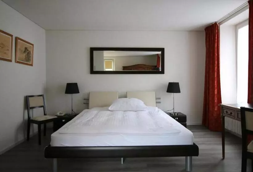 هتل Hôtel De L Ecluse