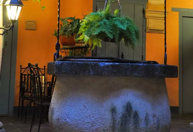 Hotelli Marques de Prado Ameno