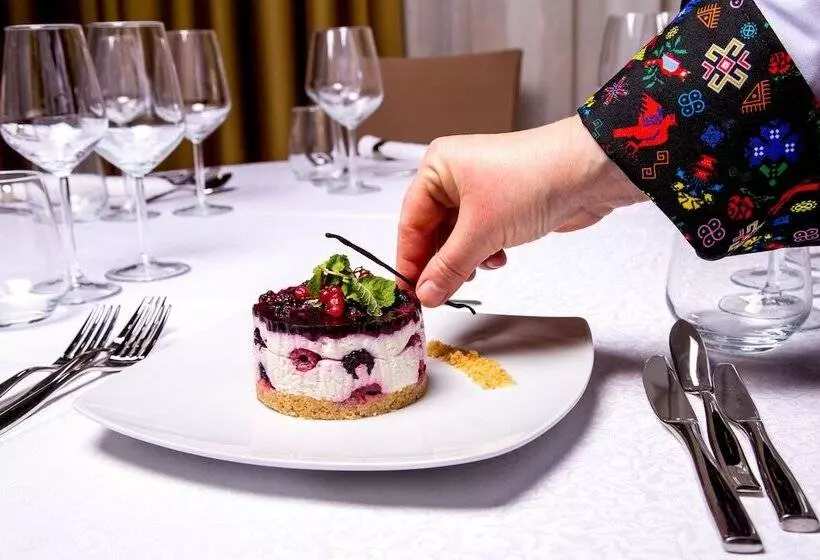 هتل Mercure Bucharest Unirii