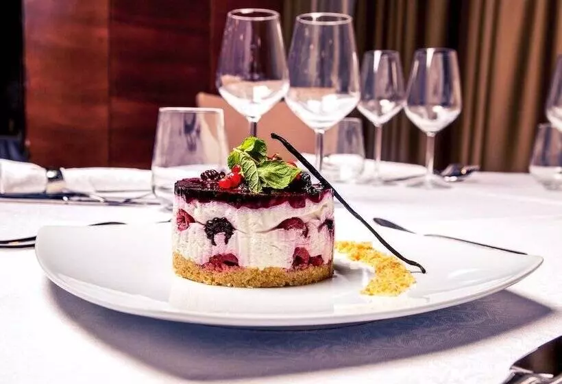 هتل Mercure Bucharest Unirii