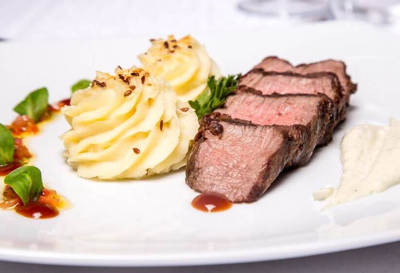 هتل Mercure Bucharest Unirii