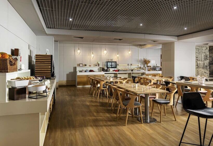 هتل Mercure Bucharest Unirii