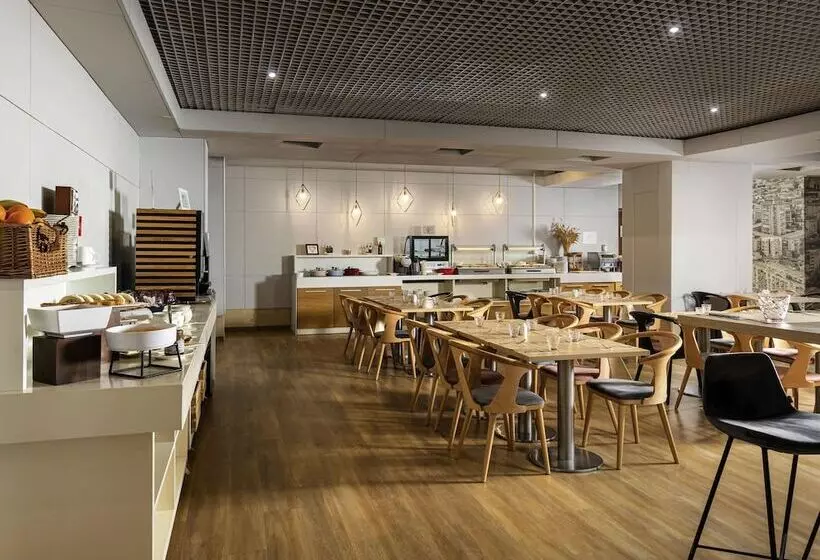 هتل Mercure Bucharest Unirii