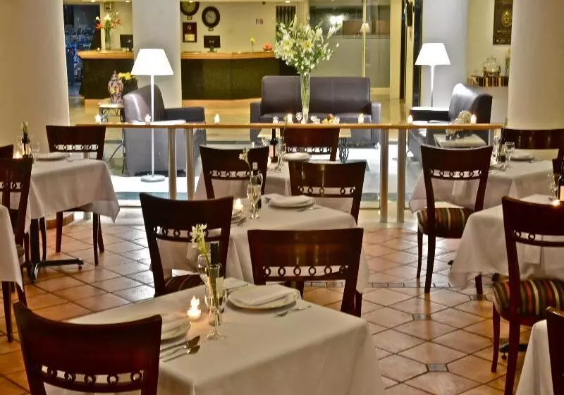 Hotel Mision Monterrey Centro Historico