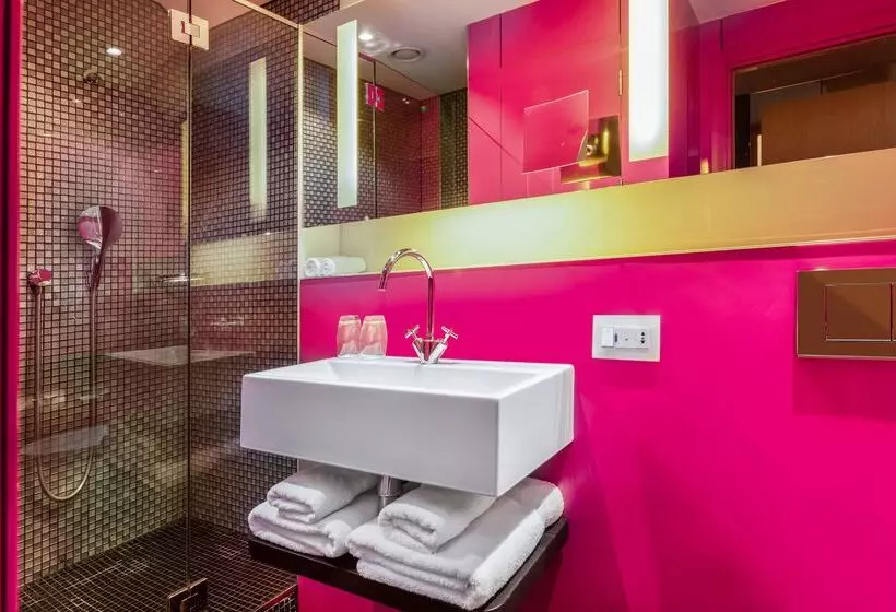 Radisson Collection Hotel, Royal Mile Edinburgh