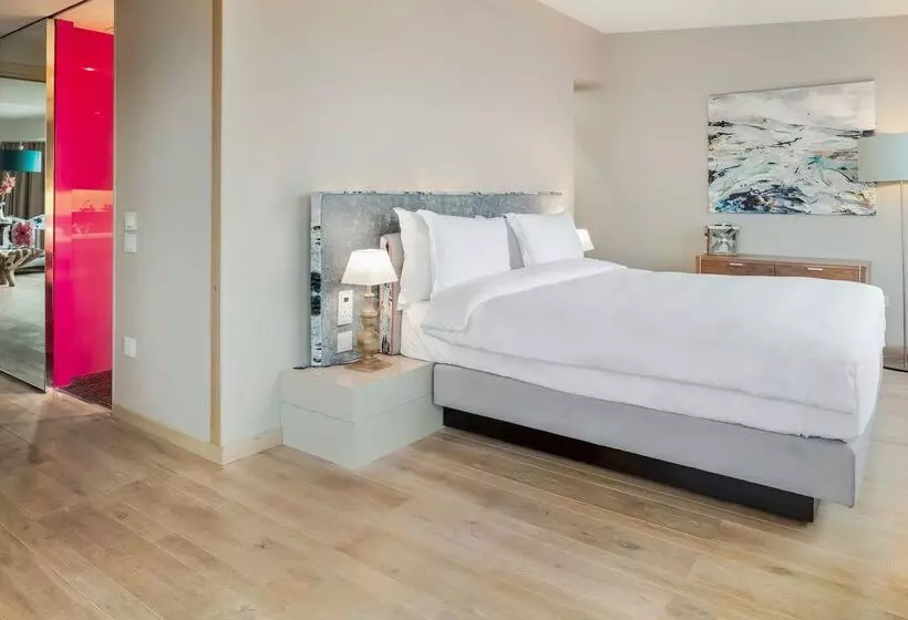 Radisson Collection Hotel, Royal Mile Edinburgh