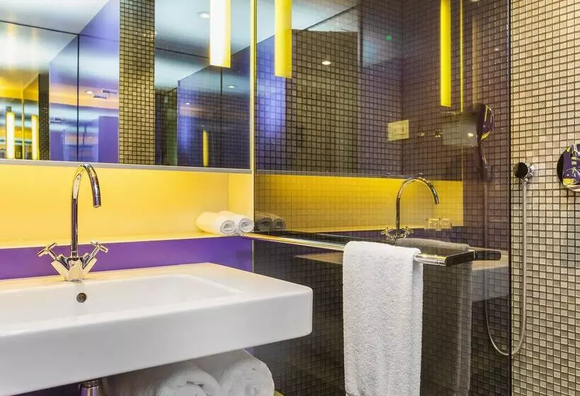 Radisson Collection Hotel, Royal Mile Edinburgh