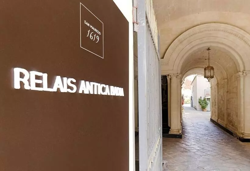 호텔 Relais Antica Badia   San Maurizio 1619