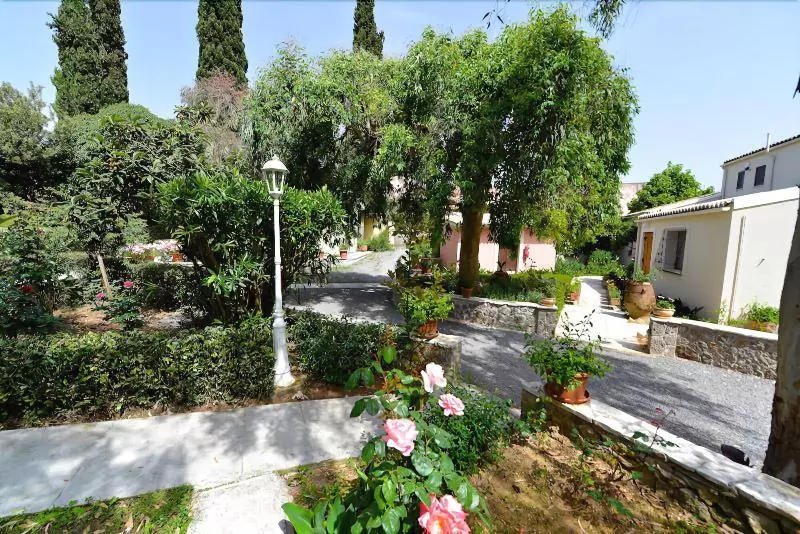 Hotelli Spiti Prifti