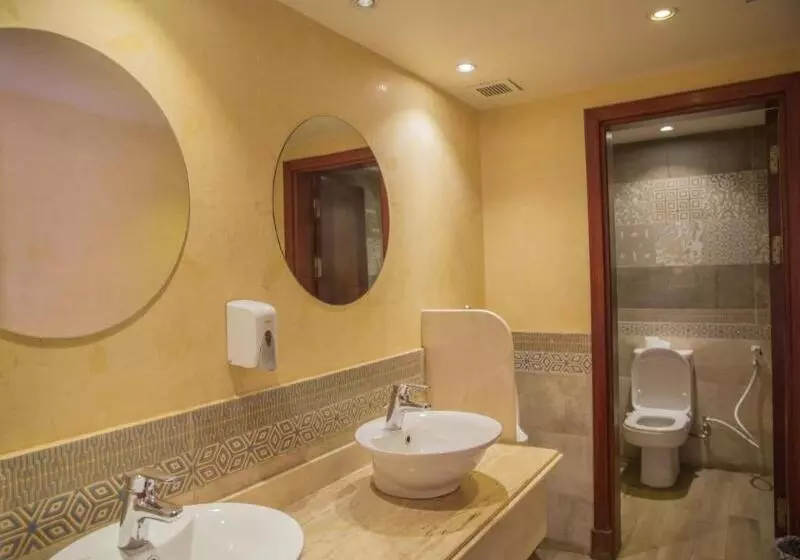 هتل Tiba Pyramids Resort