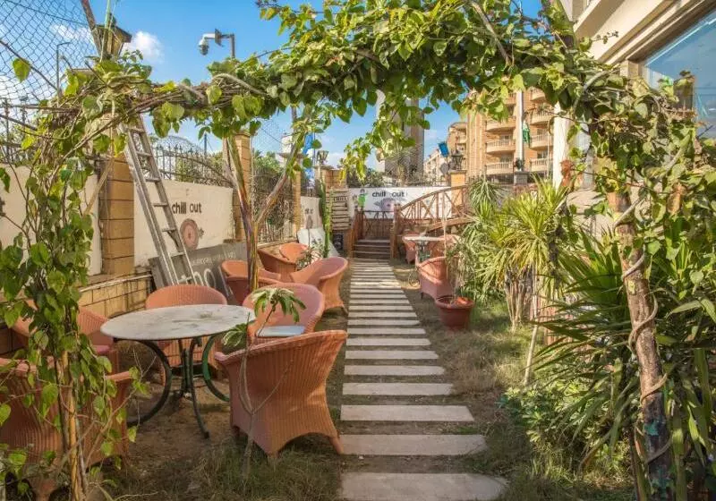 هتل Tiba Pyramids Resort