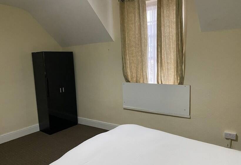 호텔 Newport Lodge