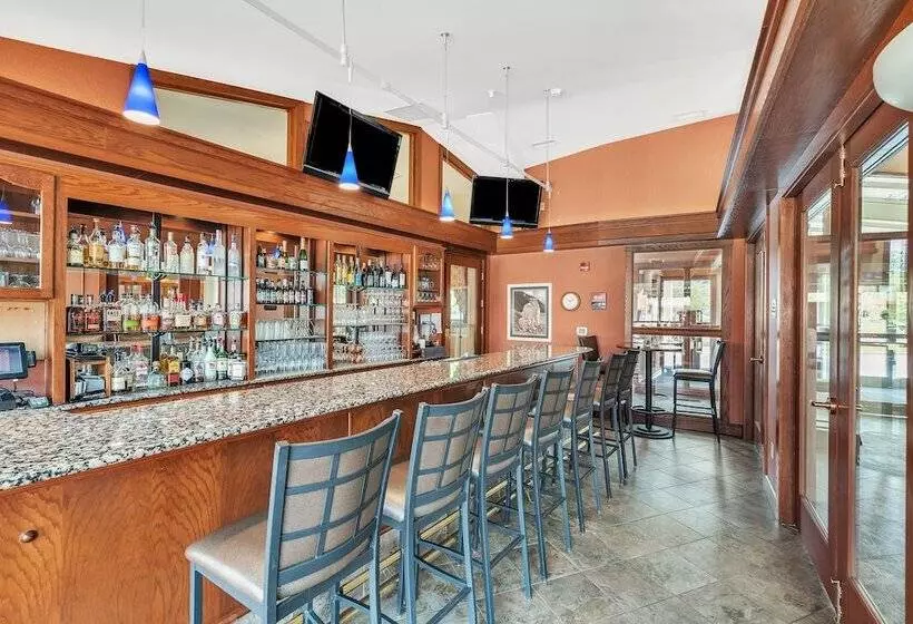 Hotelli The Inn At Ohio Northern University